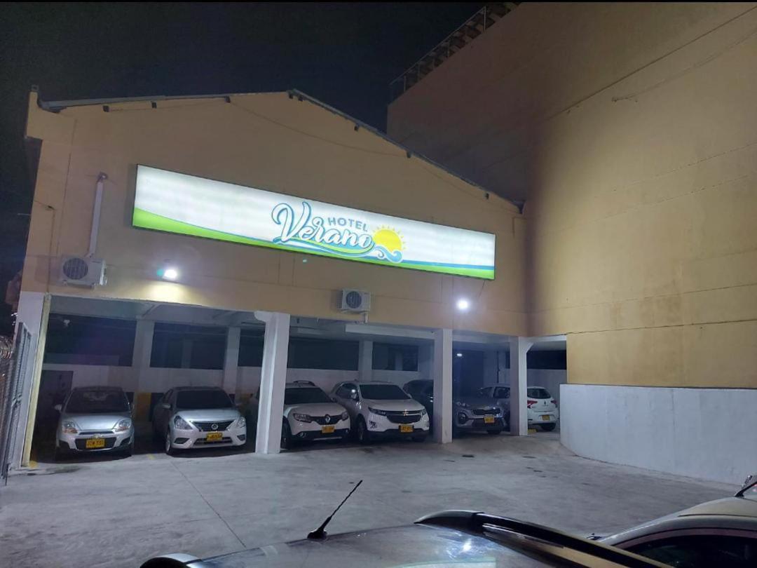 Hotel Verano Ibagué Kültér fotó