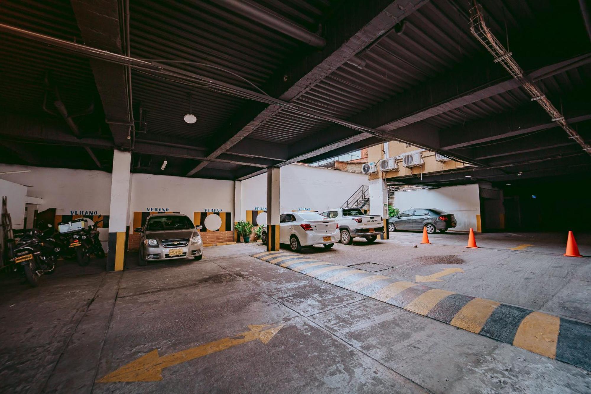 Hotel Verano Ibagué Kültér fotó
